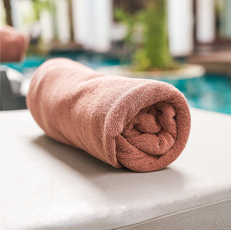 orange-pool-towel-deck-chair